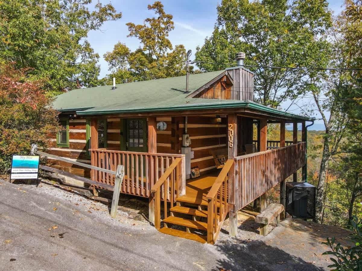 View! Cozy, Private, Fireplace, Hot Tub Log Cabin, Honeymoon! Сев'єрвілл Екстер'єр фото