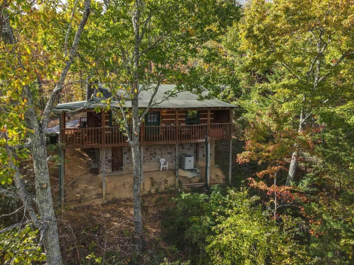 View! Cozy, Private, Fireplace, Hot Tub Log Cabin, Honeymoon! Сев'єрвілл Екстер'єр фото